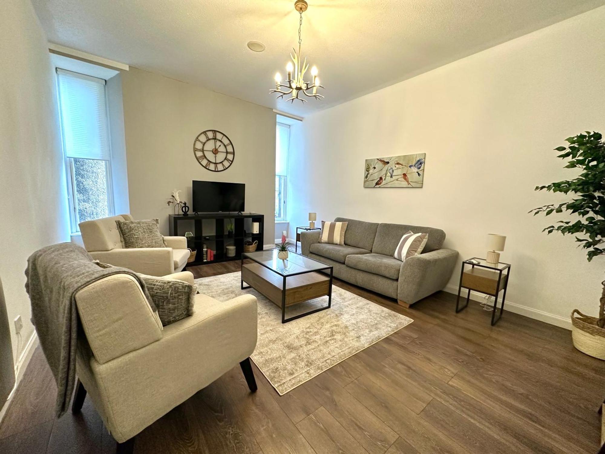 Large City Centre Apartment Пърт Екстериор снимка